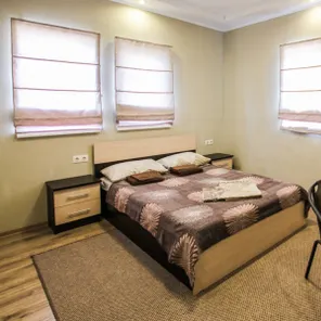 Трехместный комфорт (солнце до 10 утра)